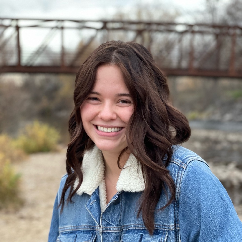 Meet your Posher, Sara